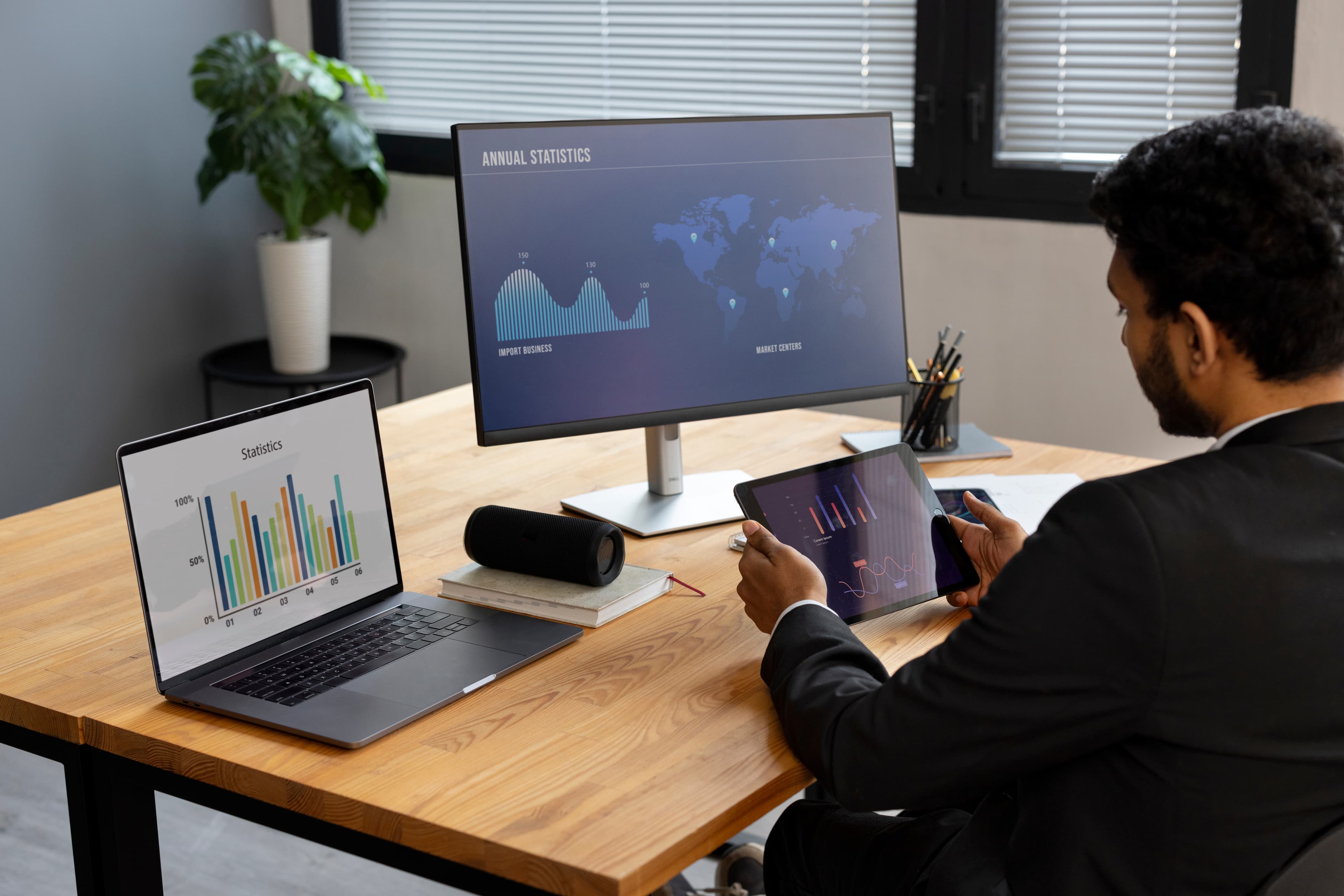 Navigating the New UAE Corporate Tax Law: What SMEs Need to Know